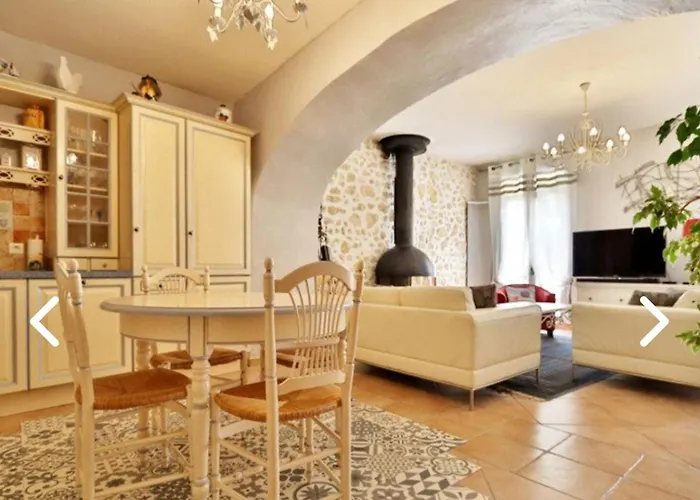 Des Vignerons Σπίτι διακοπών Salles-dʼAude